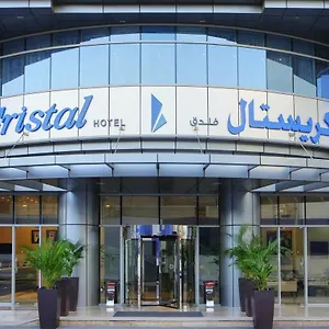 فندق كريستال أبوظبي, أبو ظبي